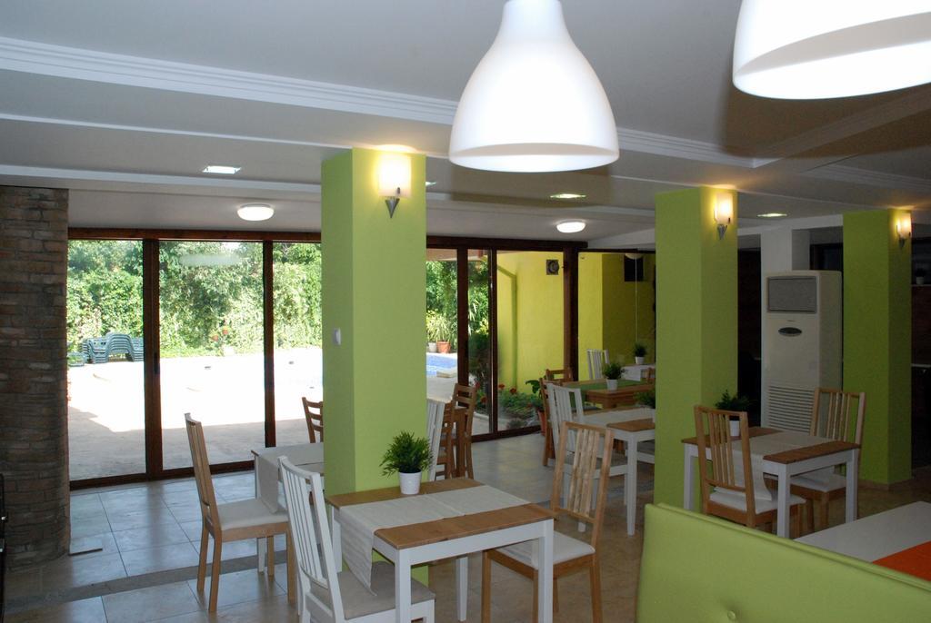 Green Hisar Hotel Family Chisaria Zewnętrze zdjęcie