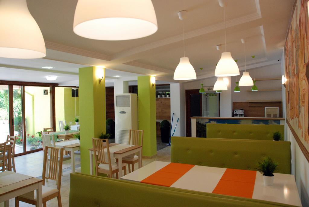 Green Hisar Hotel Family Chisaria Zewnętrze zdjęcie